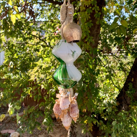Hour Glass & Pearls Seashells Wind Chime - Picture 6 of 10